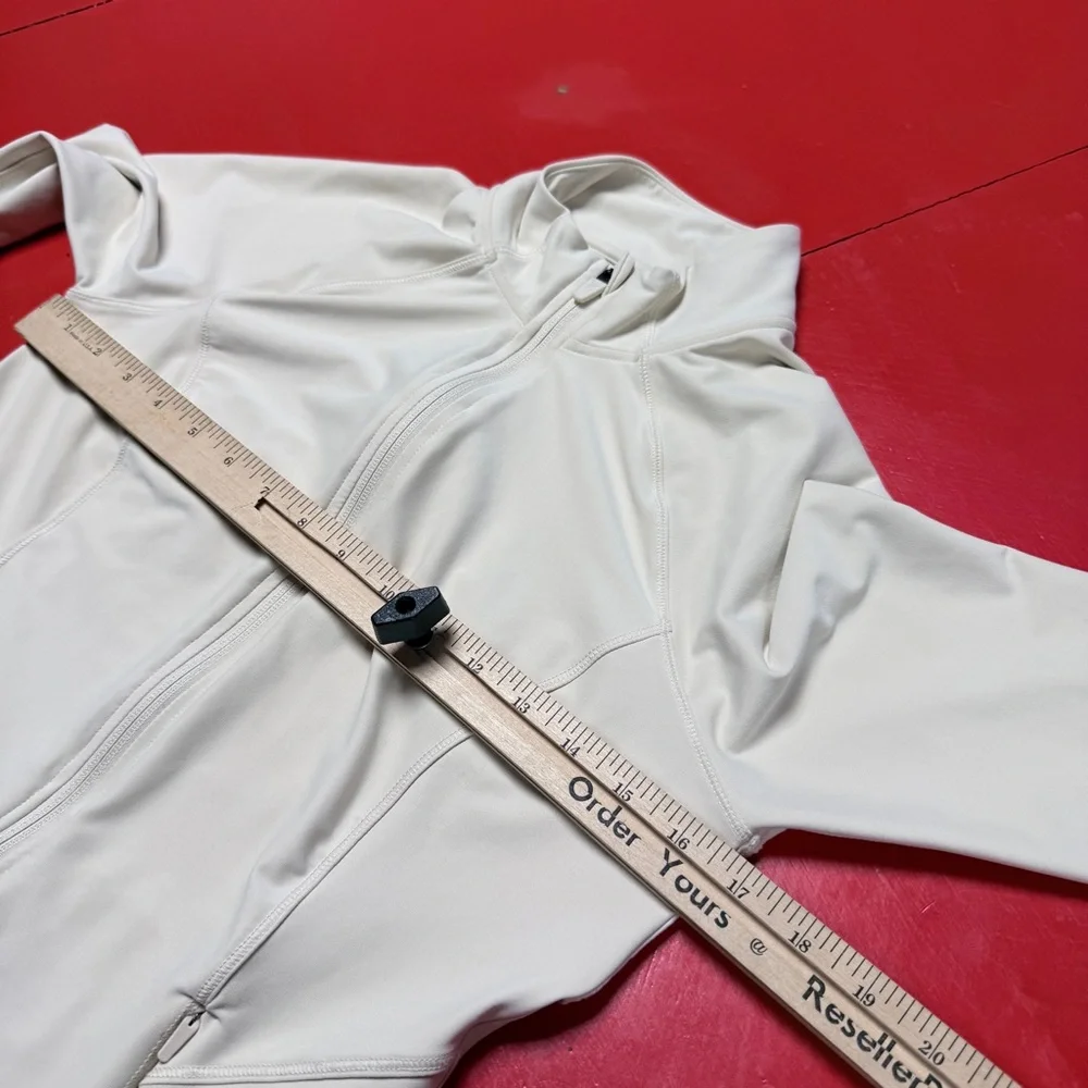 OLD NAVY OFF WHITE BUTTER ACTIVE POWER SOFT JACKET TOP - Picture 6 of 8